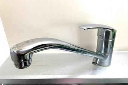 水まわりトラブル8：蛇口のハンドルがグラグラ